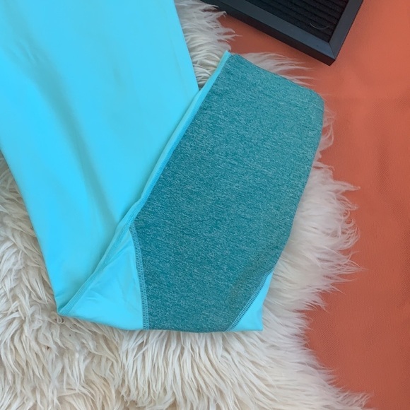 L🆕 WOMEN TEAL ATHLETIC LEGGING - Picture 2 of 5